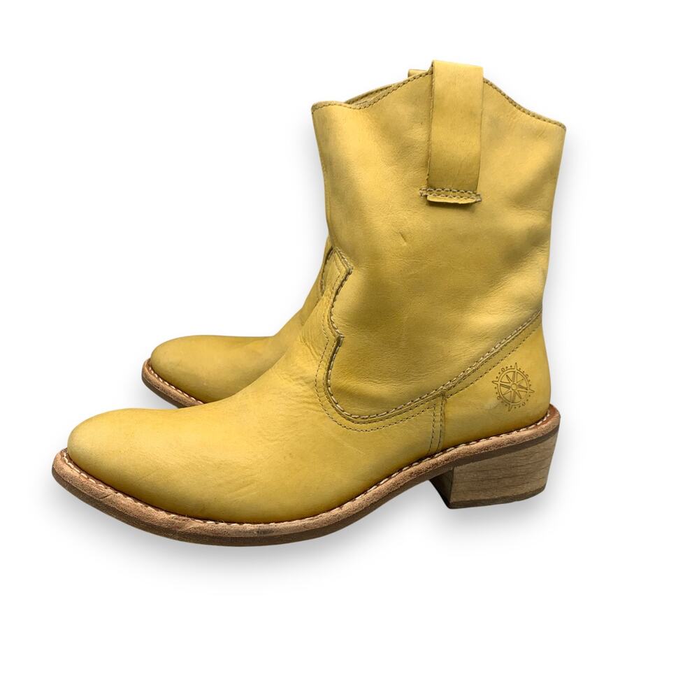Bussola Womens Western Boots Size 39 8 Yellow Texas Nubuck Leather Goodyear Welt